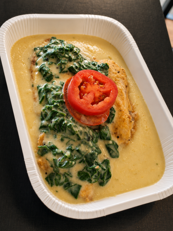 FIT de Tilapia Assada c/ Espinafre e Purê de Batata Cremoso (300g)