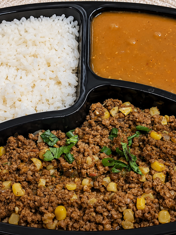 JANTINHA de Carne Moída c/ Milho, Arroz Branco e Feijão Carioca (400g)