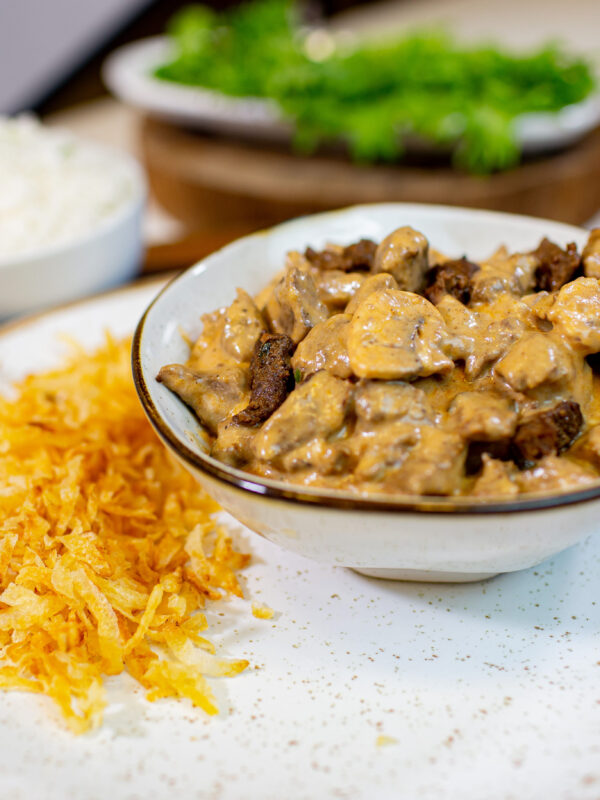 Strogonoff de Carne c/ Champignon (400g)